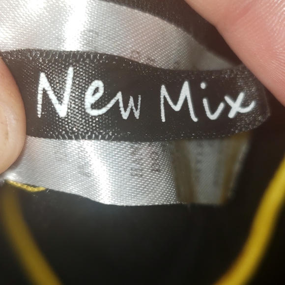 Tank top bundle - Picture 3 of 3